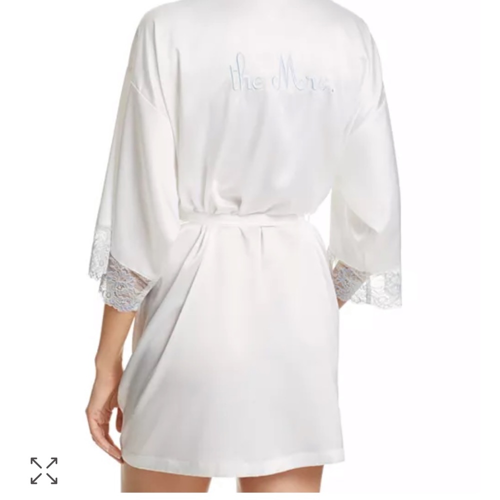 In Bloom by Jonquil “The Mrs.” Robe